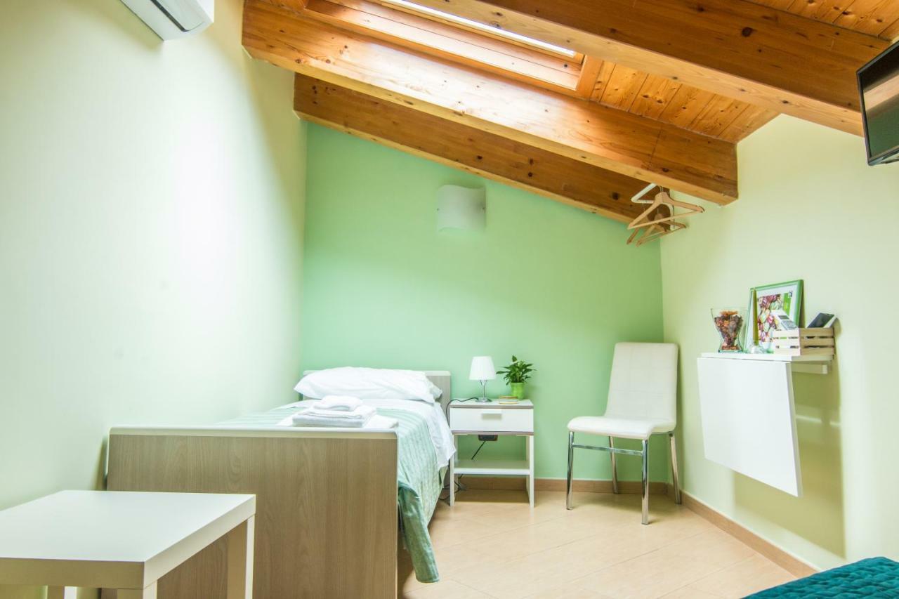 צ'טארה B&B Sotto Un Tetto מראה חיצוני תמונה